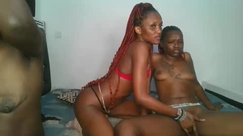 hottie_chyna online show from 12/15/25, 08:57