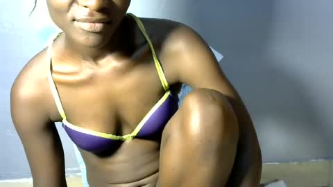 hottie_gal90 online show from 07/12/26, 05:09