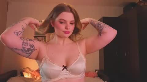 Snapshot of hottie_jane chatting on 01/18/26, 12:09 Jane online show from 01/18/26, 12:09