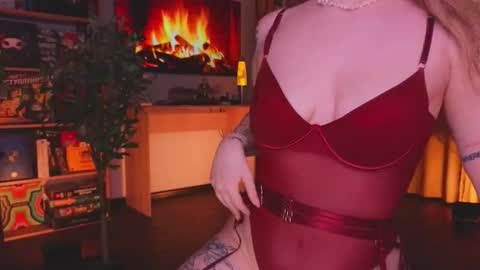 Snapshot of hottie_jane chatting on 02/21/26, 07:04 Jane online show from 02/21/26, 07:04