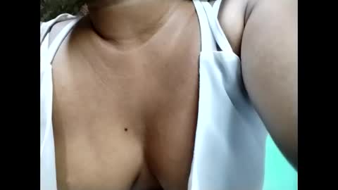 Snapshot of hottie_mama2022 chatting on 03/01/26, 01:18 Lyn online show from 03/01/26, 01:18