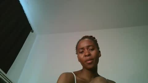 hottie_mistie online show from 05/03/26, 10:43