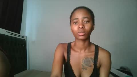 Snapshot of hottie_mistie chatting on 06/03/26, 08:28 hottie_mistie online show from 06/03/26, 08:28