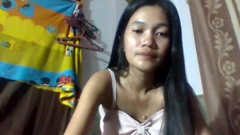 Snapshot of hottie_ptite chatting on 12/22/25, 12:13 hottie_ptite online show from 12/22/25, 12:13