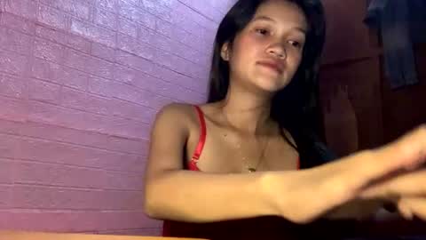 Snapshot of hottie_ptite chatting on 06/13/26, 10:35 hottie_ptite online show from 06/13/26, 10:35