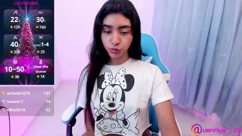 Snapshot of hottie_veronica chatting on 01/03/25, 01:38 Veronica independent model online show from 01/03/25, 01:38