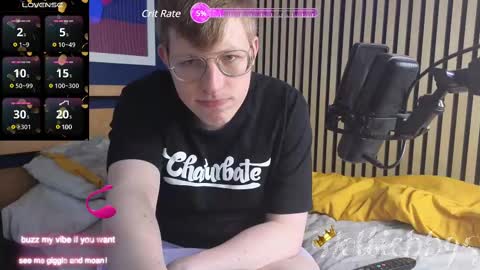 Snapshot of hottiebb95 chatting on 02/12/25, 12:55 Roberts stones online show from 02/12/25, 12:55