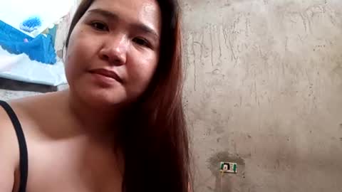 Snapshot of hottiecum27 chatting on 02/28/26, 08:48 hottiecum27 online show from 02/28/26, 08:48