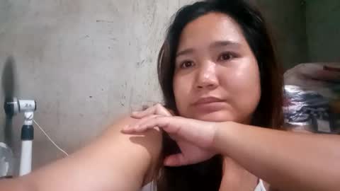 Snapshot of hottiecum27 chatting on 03/07/26, 10:07 hottiecum27 online show from 03/07/26, 10:07