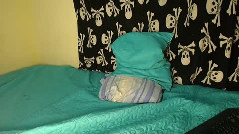 independent Model online show from 02/02/25, 04:48