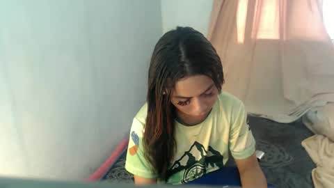 N I C A online show from 02/21/25, 05:13