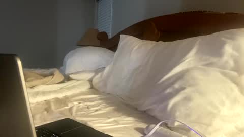 hottiewithabody101 online show from 10/30/25, 02:02