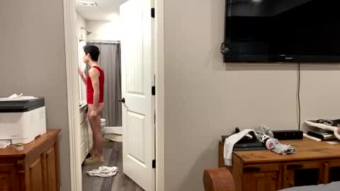 hottiewithabody101 online show from 12/14/25, 05:18