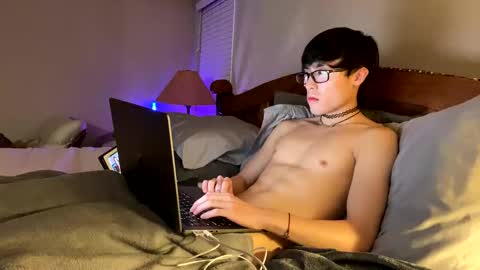 hottiewithabody101 online show from 04/30/26, 08:57