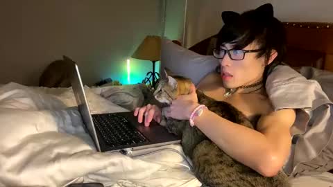 hottiewithabody101 online show from 06/08/26, 12:58