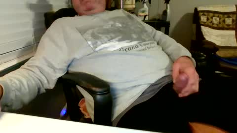 Hottop 1981 online show from 02/12/25, 01:52