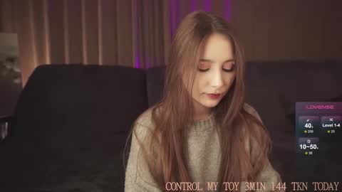 hottpeachh online show from 11/15/25, 04:47