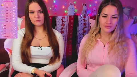 Snapshot of hotty_girls_here chatting on 12/11/24, 06:14 Ivanna and Jessica online show from 12/11/24, 06:14
