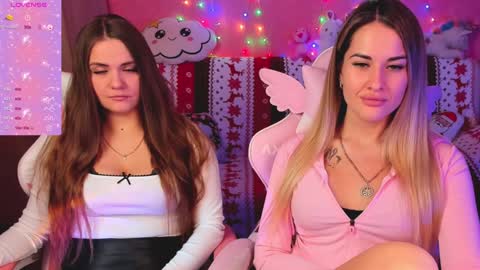 Snapshot of hotty_girls_here chatting on 12/28/24, 06:17 Ivanna and Jessica online show from 12/28/24, 06:17