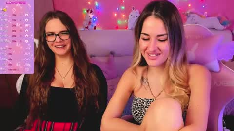Snapshot of hotty_girls_here chatting on 03/10/25, 06:16 Ivanna and Jessica online show from 03/10/25, 06:16