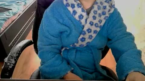 Snapshot of hotty_mary chatting on 04/18/26, 08:51 Mary online show from 04/18/26, 08:51