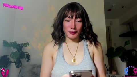 Snapshot of hottycrishinaxx chatting on 02/03/25, 04:04 crishinahotty online show from 02/03/25, 04:04