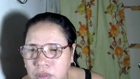 Snapshot of hottycrissy4u chatting on 05/04/26, 07:04 hottycrissy4u online show from 05/04/26, 07:04