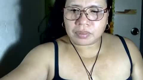 Snapshot of hottycrissy4u chatting on 05/11/26, 05:46 hottycrissy4u online show from 05/11/26, 05:46