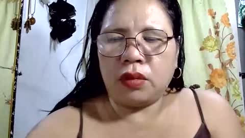 Snapshot of hottycrissy4u chatting on 05/25/26, 12:33 hottycrissy4u online show from 05/25/26, 12:33
