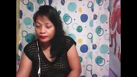 Snapshot of hottyelle1 chatting on 03/04/26, 12:22 hottyelle1 online show from 03/04/26, 12:22