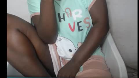 hottylissa1 online show from 09/17/25, 07:15