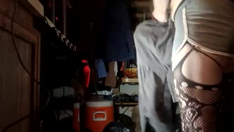 houndmefromhell online show from 01/31/25, 12:18