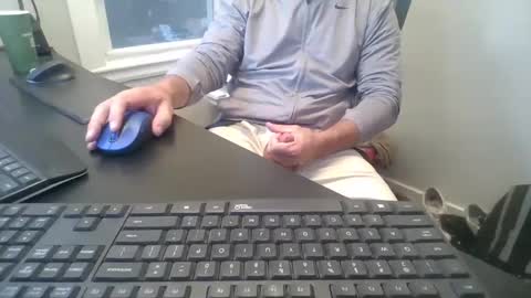 hoverday online show from 10/08/25, 01:53