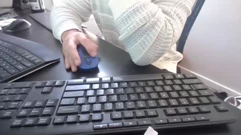 hoverday online show from 03/02/26, 08:04