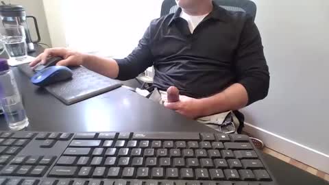 hoverday online show from 05/12/26, 04:04