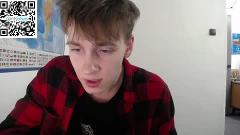 Snapshot of howardkottam chatting on 02/11/25, 06:33 howardkottam online show from 02/11/25, 06:33