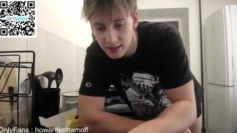 Snapshot of howardkottam chatting on 02/27/25, 09:25 howardkottam online show from 02/27/25, 09:25