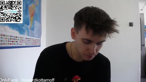 Snapshot of howardkottam chatting on 03/08/25, 10:32 howardkottam online show from 03/08/25, 10:32