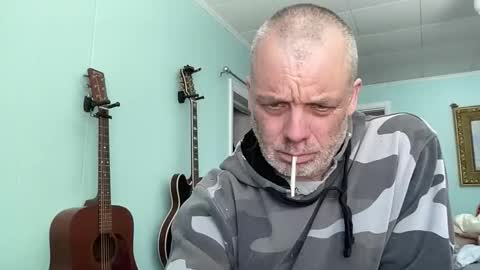 Snapshot of howlingatnothing chatting on 02/28/26, 04:52 howlingatnothing online show from 02/28/26, 04:52