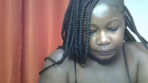 Snapshot of howt_lovee chatting on 12/04/24, 07:01 Hailey chloe online show from 12/04/24, 07:01