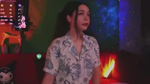 Snapshot of howtomeow chatting on 09/24/25, 05:05 Mia online show from 09/24/25, 05:05