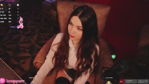 Mia online show from 04/29/26, 05:30