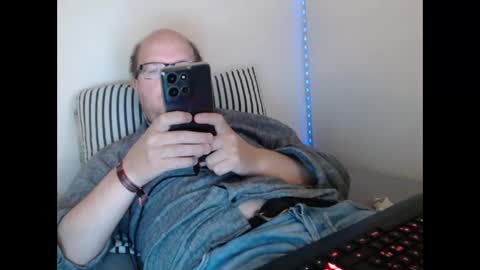 Snapshot of hoyboydkk chatting on 05/07/26, 12:43 Christian online show from 05/07/26, 12:43