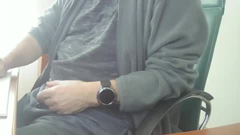 Snapshot of hpeter111 chatting on 01/16/25, 12:53 Peter online show from 01/16/25, 12:53