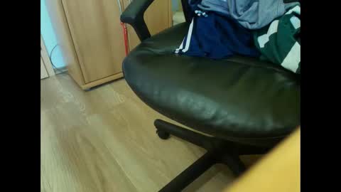 hsimpsons123 online show from 11/13/25, 11:42