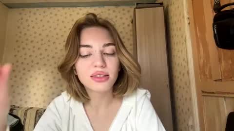 Snapshot of hsiuscherich chatting on 11/14/25, 07:40 hsiuscherich online show from 11/14/25, 07:40