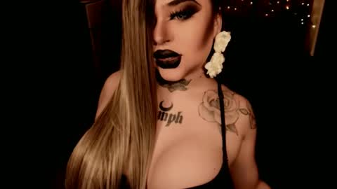 Snapshot of hubadera chatting on 02/01/25, 03:08 hubadera online show from 02/01/25, 03:08