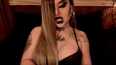 Snapshot of hubadera chatting on 03/08/25, 04:23 hubadera online show from 03/08/25, 04:23