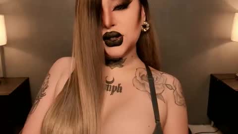 Snapshot of hubadera chatting on 11/12/25, 05:41 hubadera online show from 11/12/25, 05:41