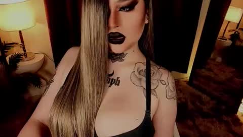 Snapshot of hubadera chatting on 03/10/26, 01:43 hubadera online show from 03/10/26, 01:43